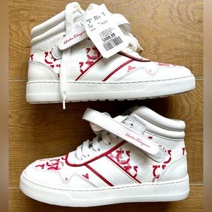 Noè high-top leather sneakers from SALVATORE FERRAGAMO